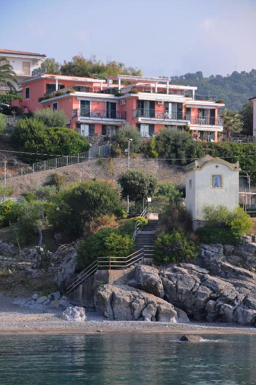 Residence La Cycas Villammare Bagian luar foto