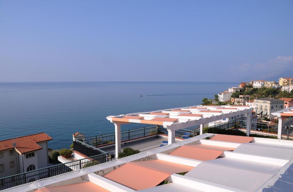 Residence La Cycas Villammare Bagian luar foto